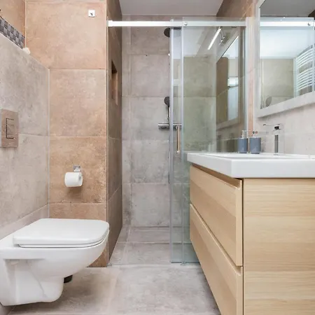 Kazimierza Wielkiego By Renters *